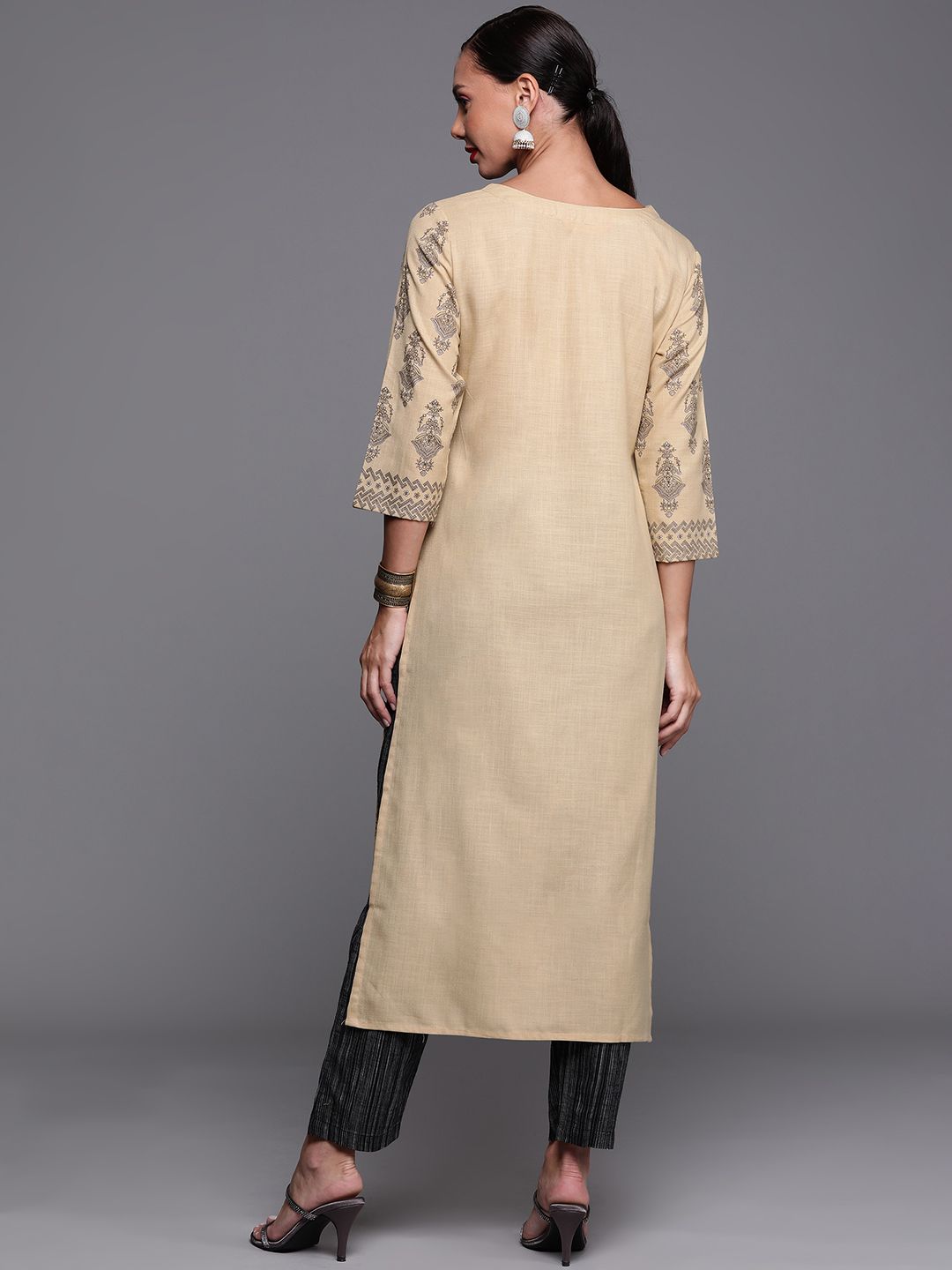 Indyancart IE Pack of 2 Ethnic Motifs Foil Print Straight Kurta