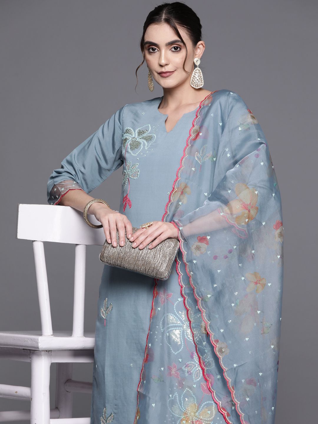 Indyancart IE Women Floral Embroidered Regular Sequinned Kurta with Trousers & With Dupatta
