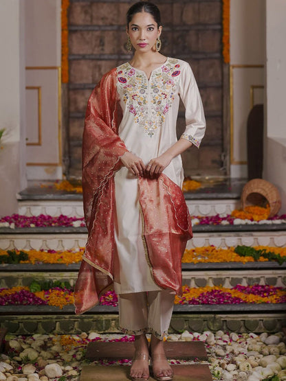 Indyancart IE Floral Embroidered Thread Work Liva Kurta With Trousers & Dupatta