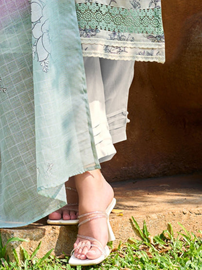 Indyancart IE Floral Printed Regular Thread Work Pure Cotton Kurta with Trousers & With Dupatta
