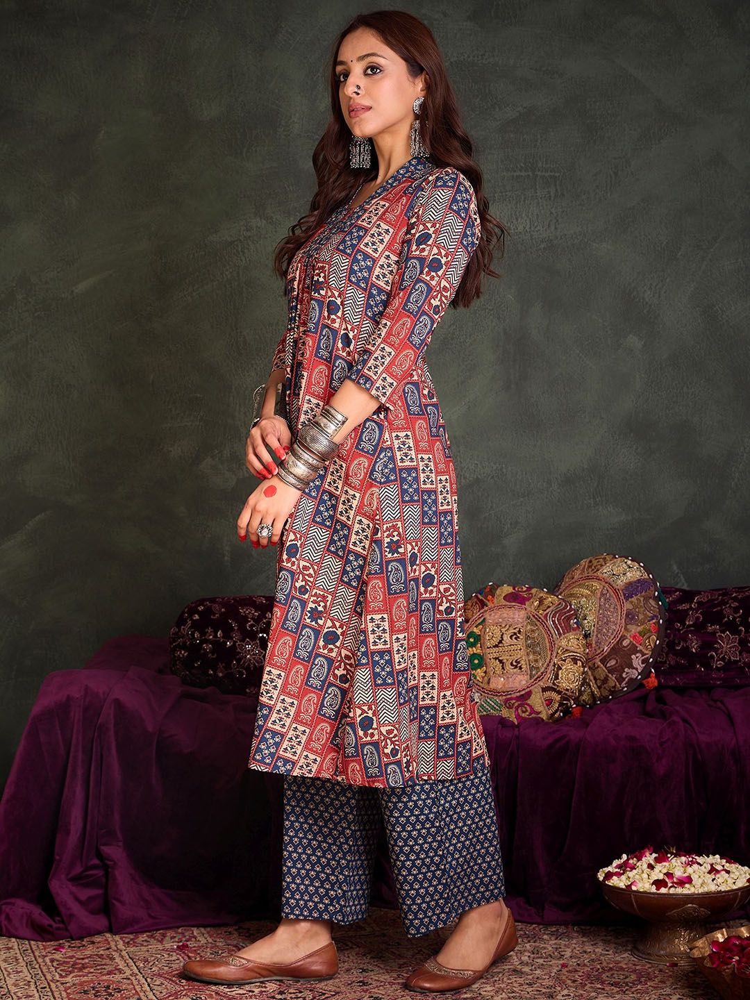 Indyancart IE Printed Square Neck Pure Cotton Tunic With Trouser