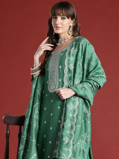 Indyancart IE Floral Embroidered Sequinned Kurta with Trousers & With Dupatta