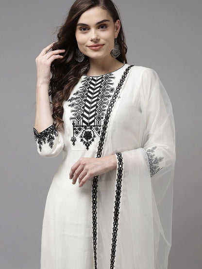 Ethnic Motifs Embroidered Regular Mirror Work Kurta With Palazzo And Dupatta