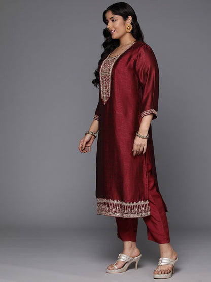 Dhiyona IE Women Floral Embroidered Regular Sequinned Kurta with Trousers & With Dupatta