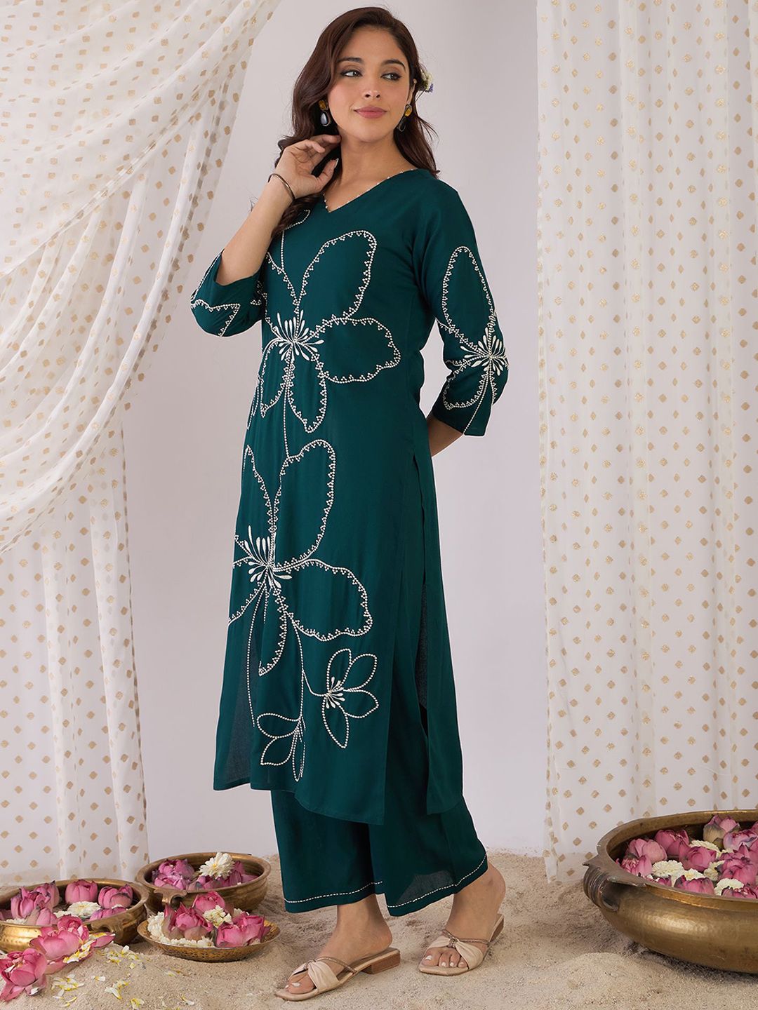 Indyancart IE Embroidered V-Neck Tunic With Trouser