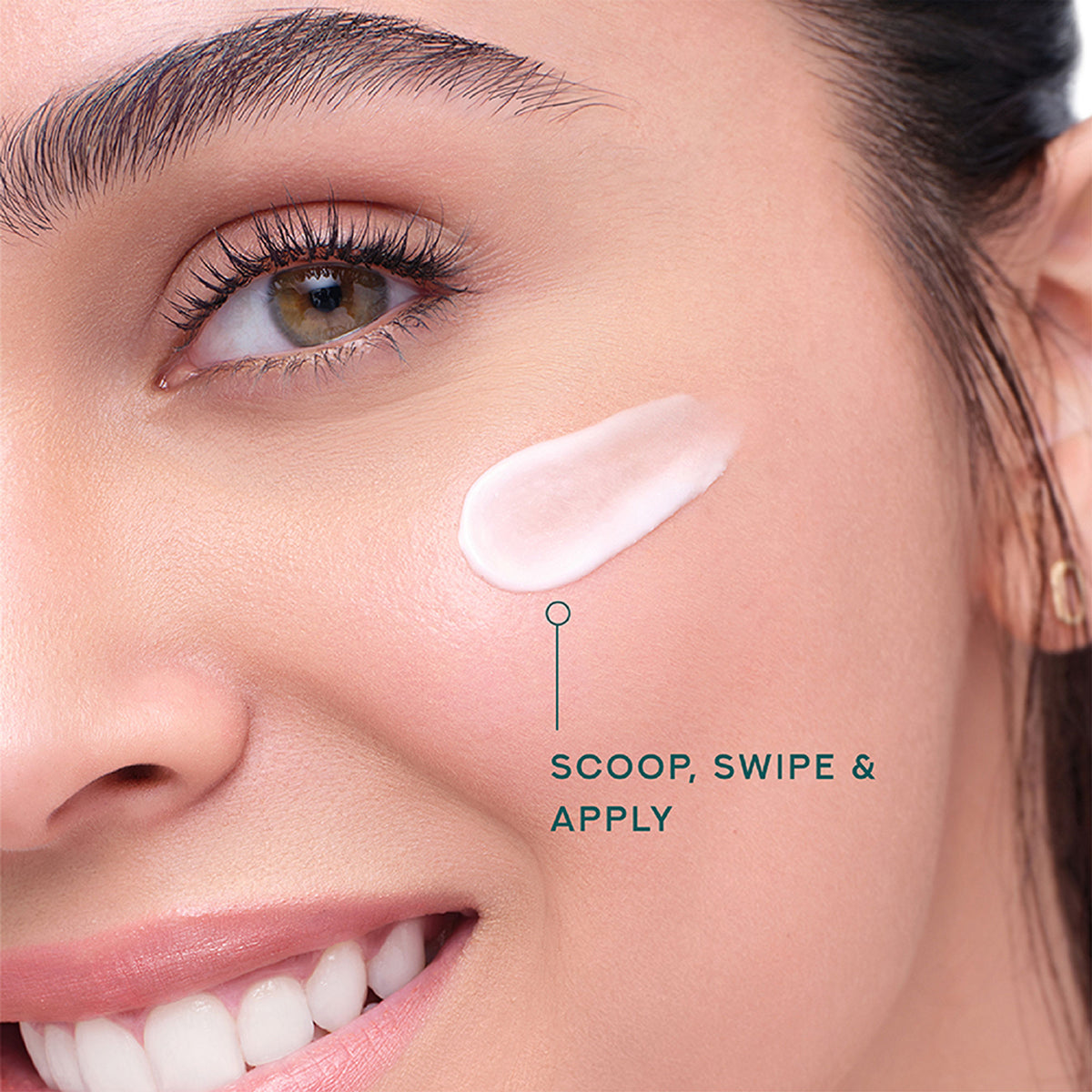 Ponds Light Moisturiser Non-Oily Fresh Feel With Vitamin E + Glycerine