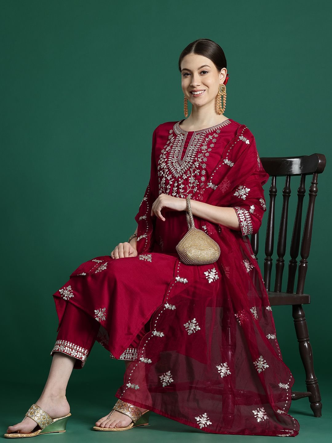 Dhiyona IE Women Ethnic Motifs Embroidered Regular Sequinned Kurta with Trousers & With Dupatta