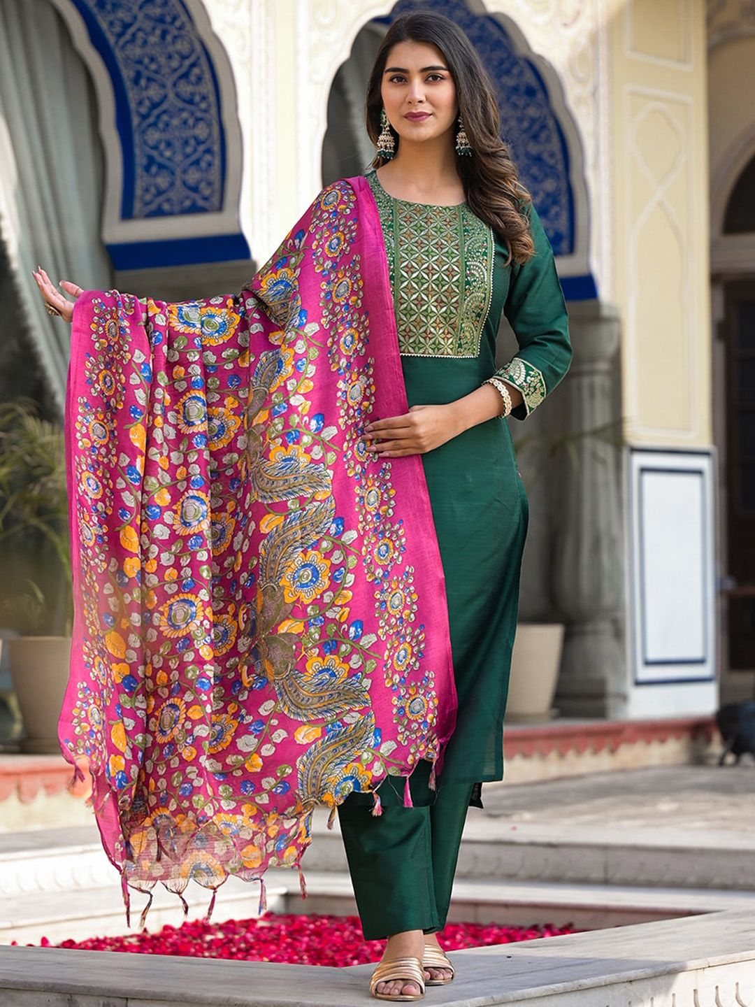 Indyancart VA Women's Floral Yoke Design Regular Gotta Patti Pure Cotton Kurta with Trousers & With Dupatta