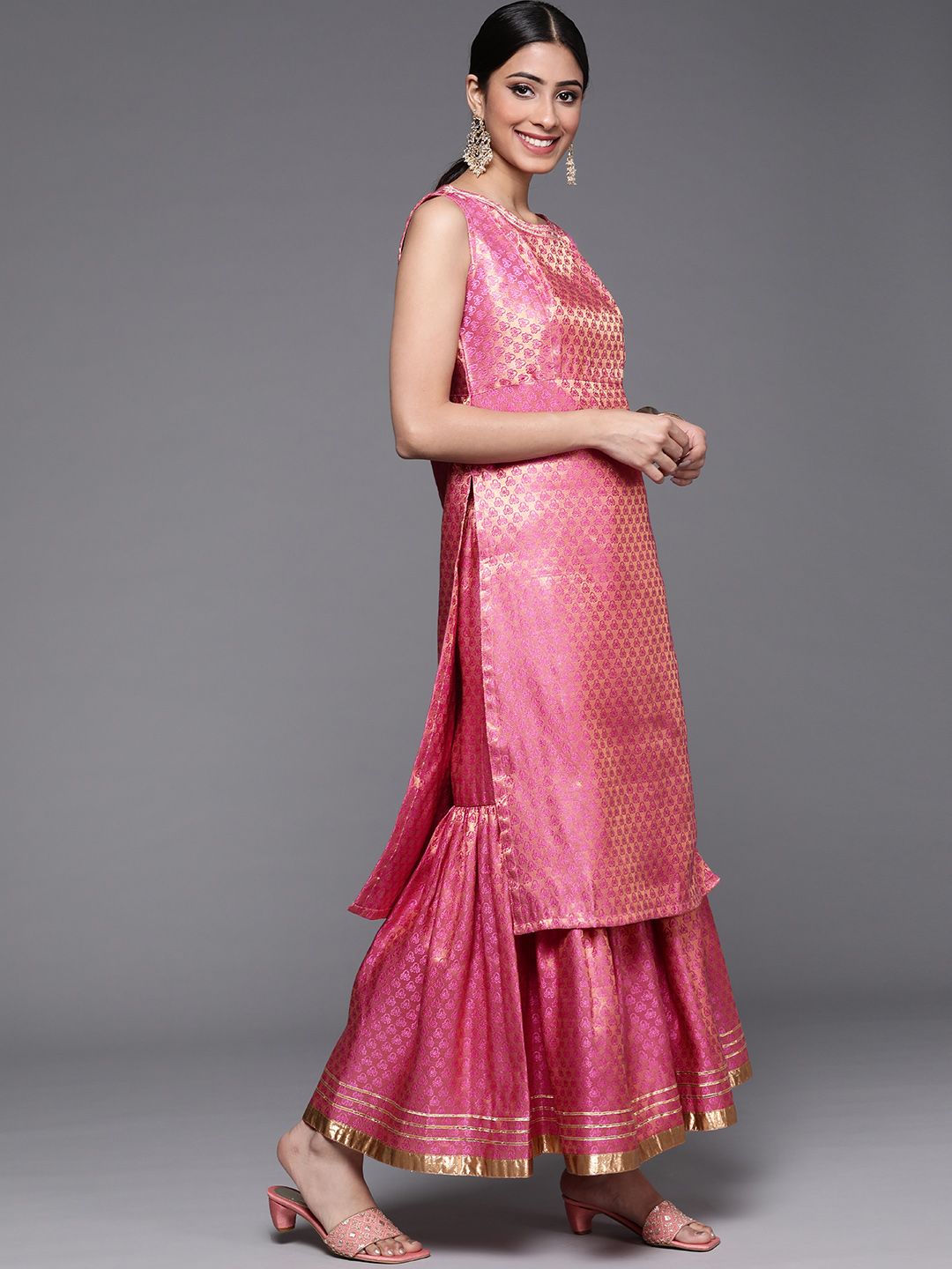 Indyancart VA Women's Peach-Coloured & Beige Floral Sequinned Kurta with Sharara & With Dupatta