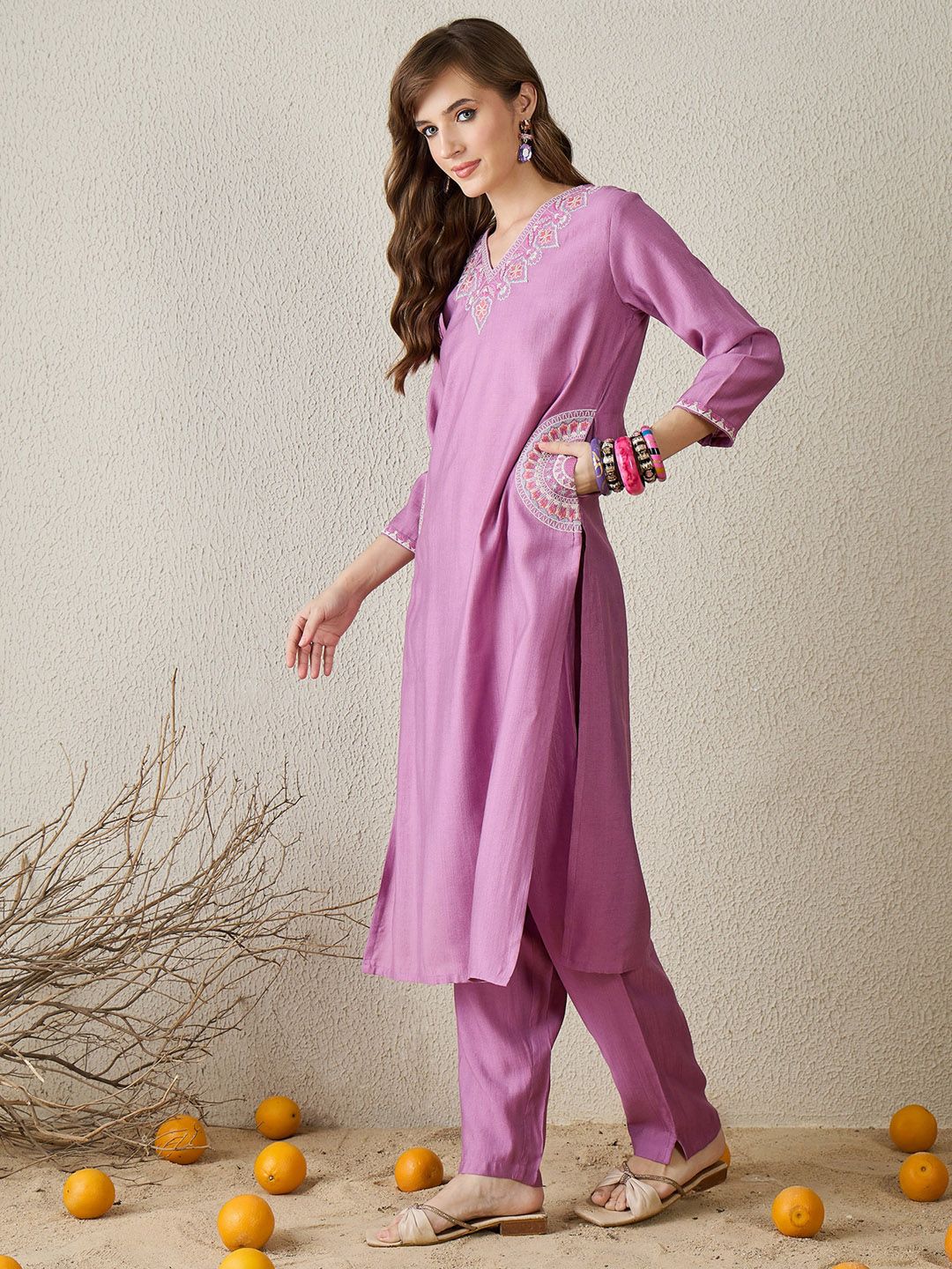 Floral Embroidered V-Neck Kurta with Trousers