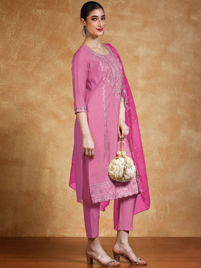 Indyancart VA Women'sFloral Embroidered Regular Round Neck Straight Kurta With Trousers & Dupatta