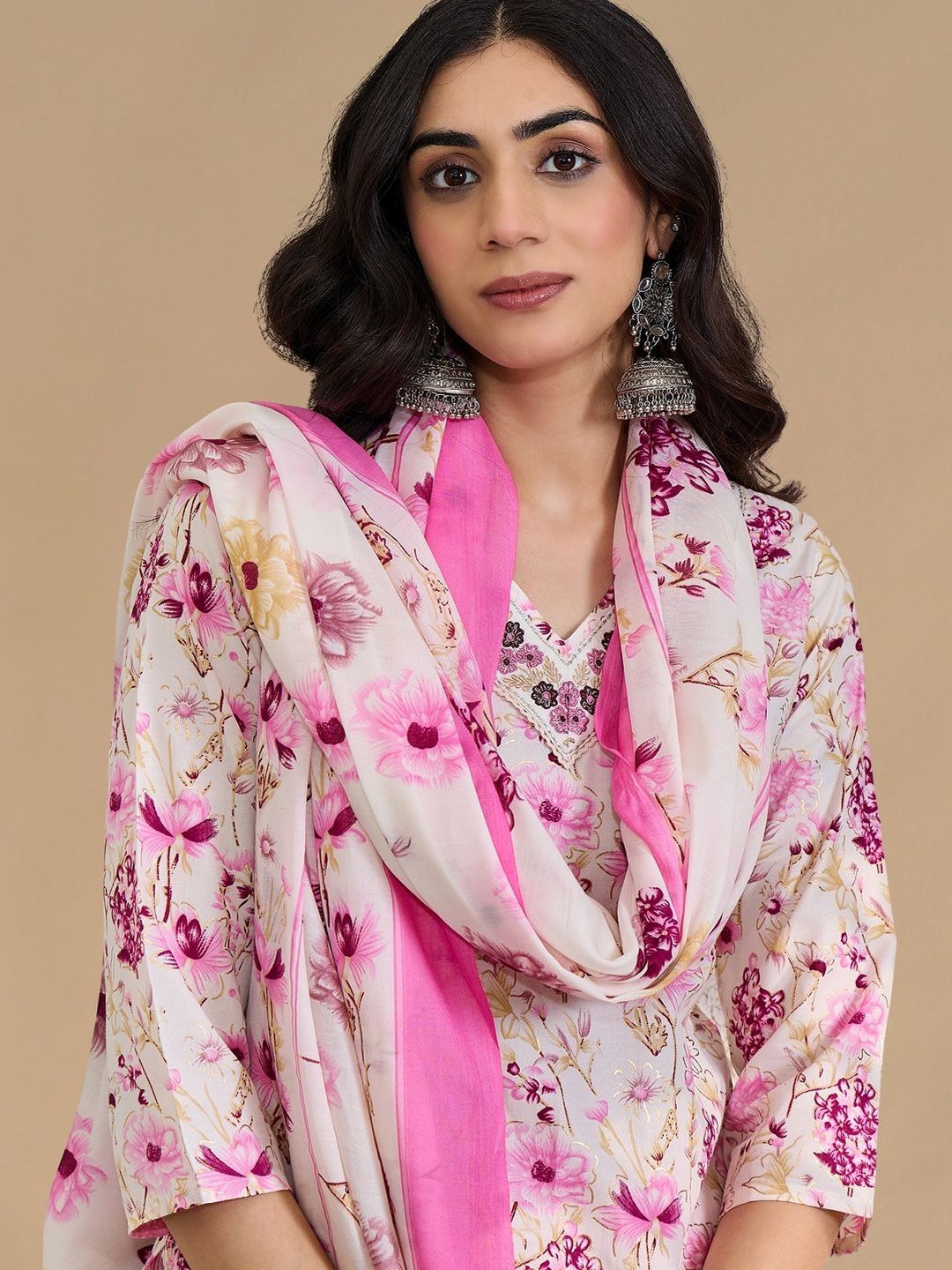 Women Floral Printed Regular Thread Work Pure Cotton Kurta with Trousers & With Dupatta