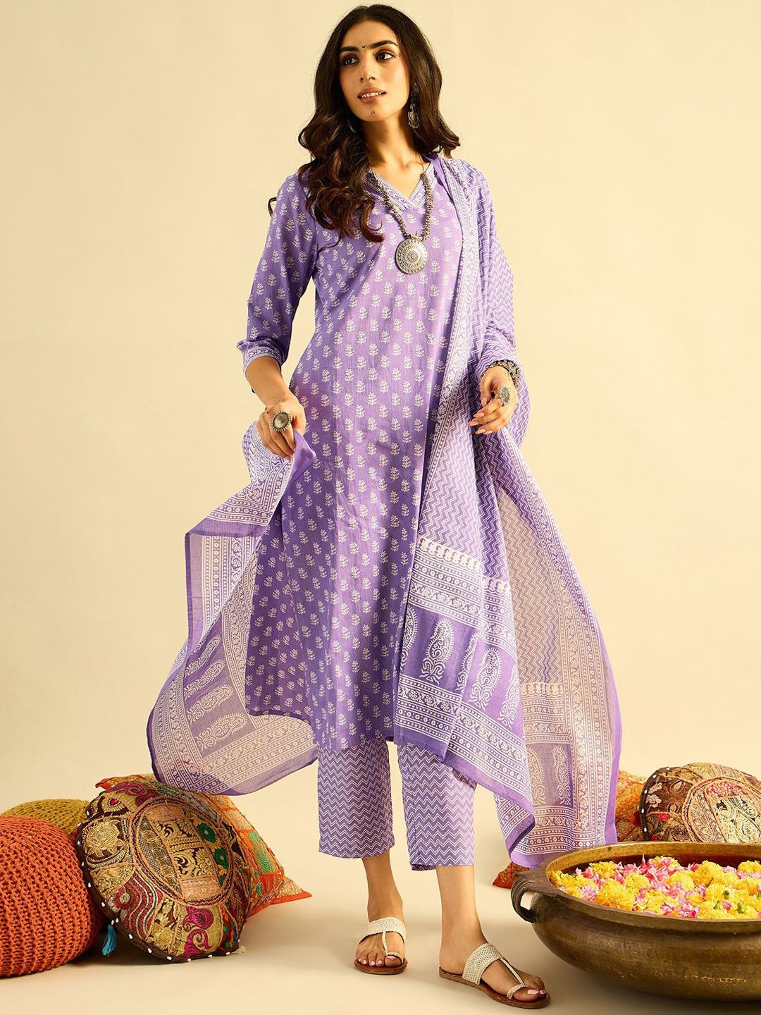 Indyancart IE Floral Printed Pure Cotton Kurta With Trousers & Dupatta