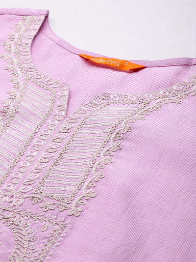 Indyancart IE Ethnic Motifs Embroidered Thread Work Liva Kurta with Trousers & With Dupatta
