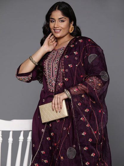 Indyancart IE Plus Size Floral Embroidered Regular Kurta with Trousers & With Dupatta