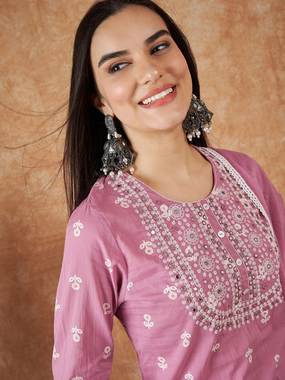 Indyancart SN Women's Floral Printed Pure Cotton Kurta With Trousers & Dupatta