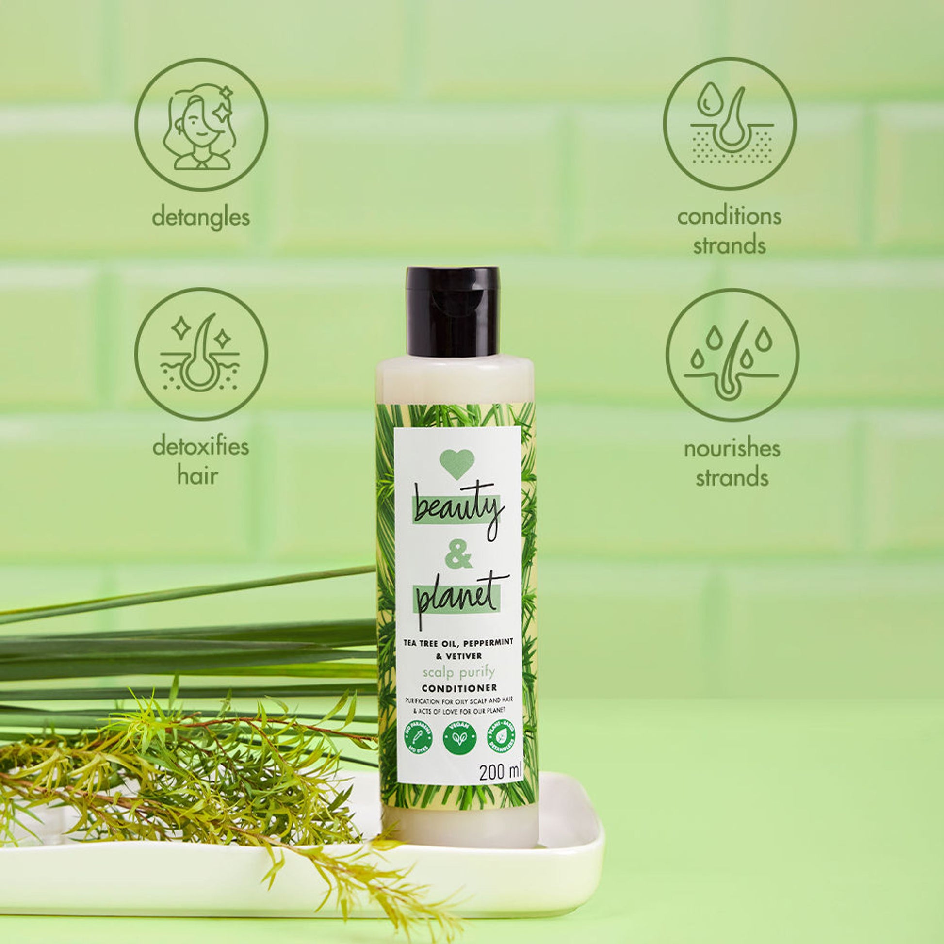 Love Beauty & Planet Tea Tree, Peppermint & Vetiver Clarifying Conditioner, No Sulphates