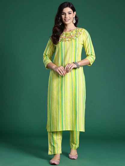 Indyancart IE Floral Embroidered Thread Work Pure Cotton Kurta with Trousers