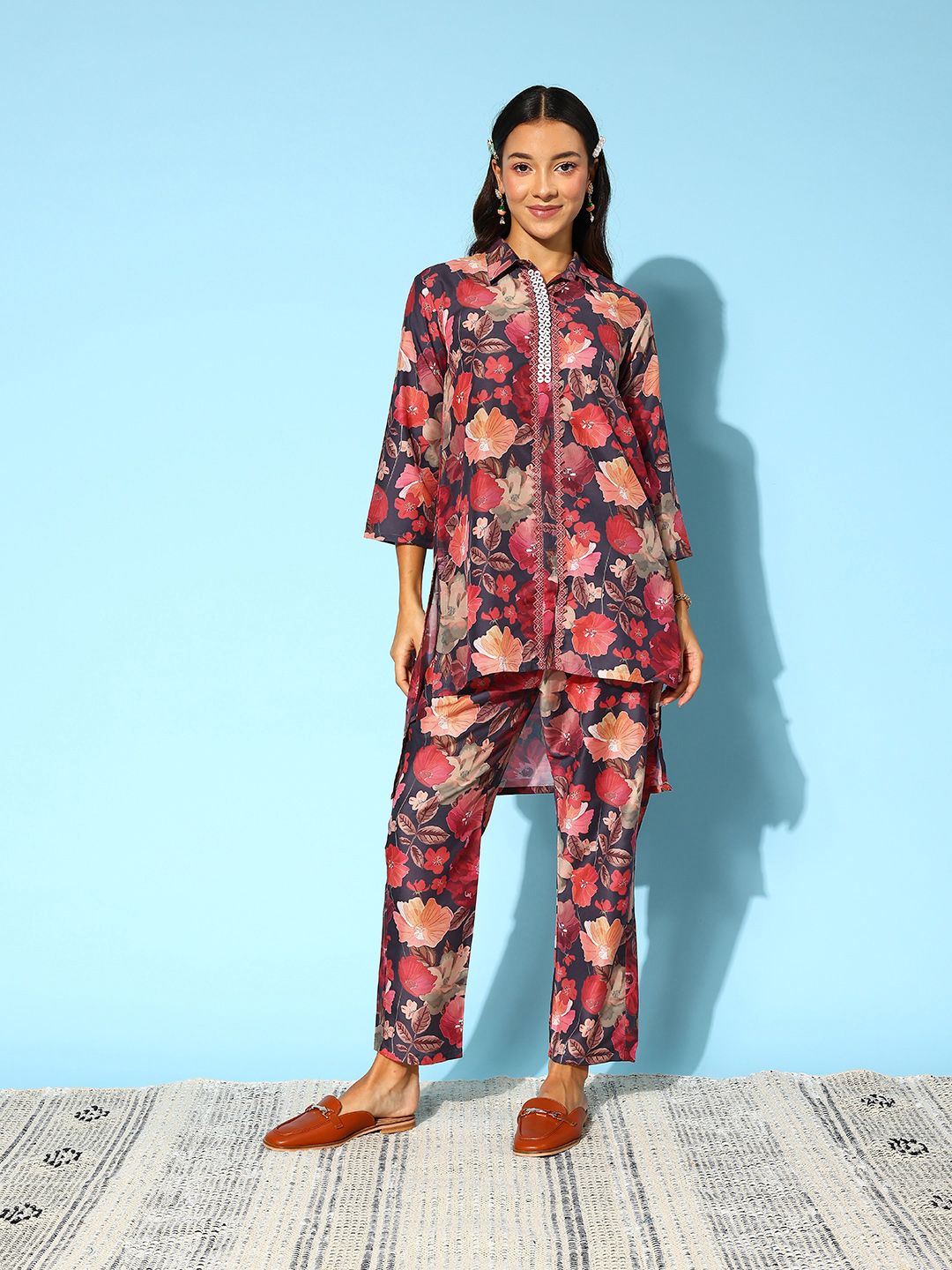 Dhiyona IE Women Floral Printed Co-Ords Set