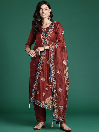 Indyancart IE Ethnic Motifs Embroidered Thread Work Chanderi Silk Kurta With Trousers & Dupatta