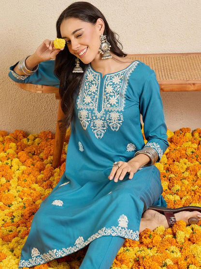 Women Ethnic Motifs Embroidered Regular Thread Work Kurta with Trousers