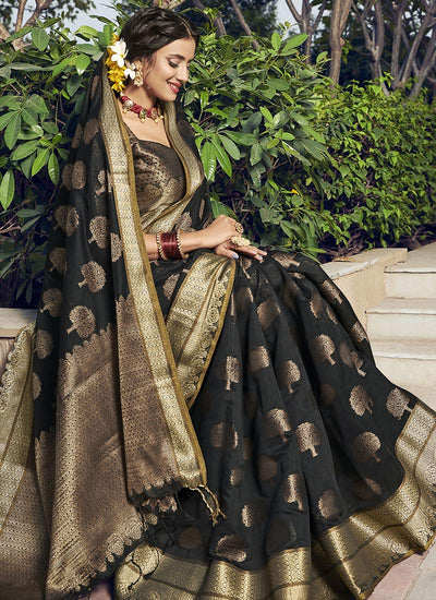Indyancart GR Women's Yashomati Leather Black Zari Woven Design Chanderi Cotton Saree