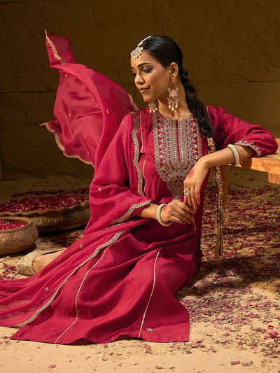 Indyancart IE Ethnic Motifs Yoke Design Thread Work Liva Straight Kurta With Trousers & Dupatta