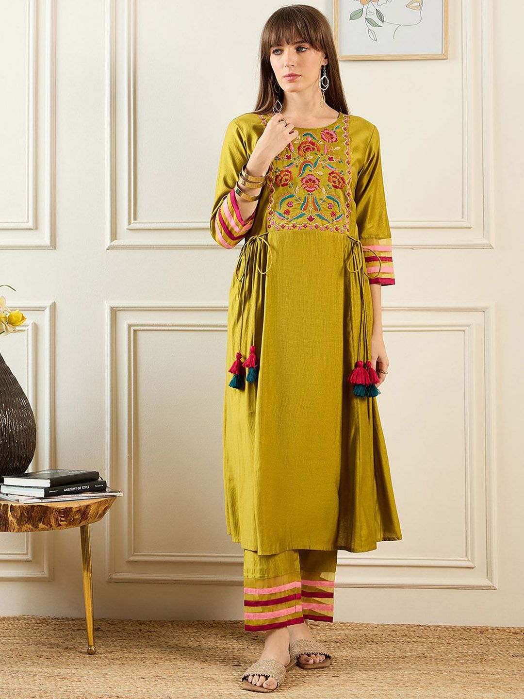 Floral Yoke Design Thread Work A-Line Liva Kurta With Trousers