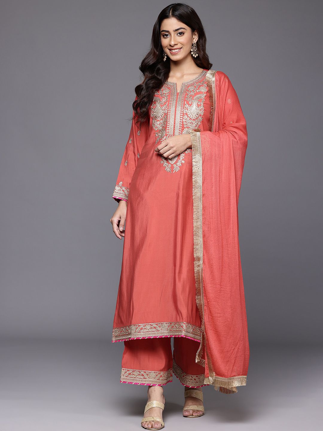 Indyancart VA Women Embroidered Kurta with Palazzos & Dupatta