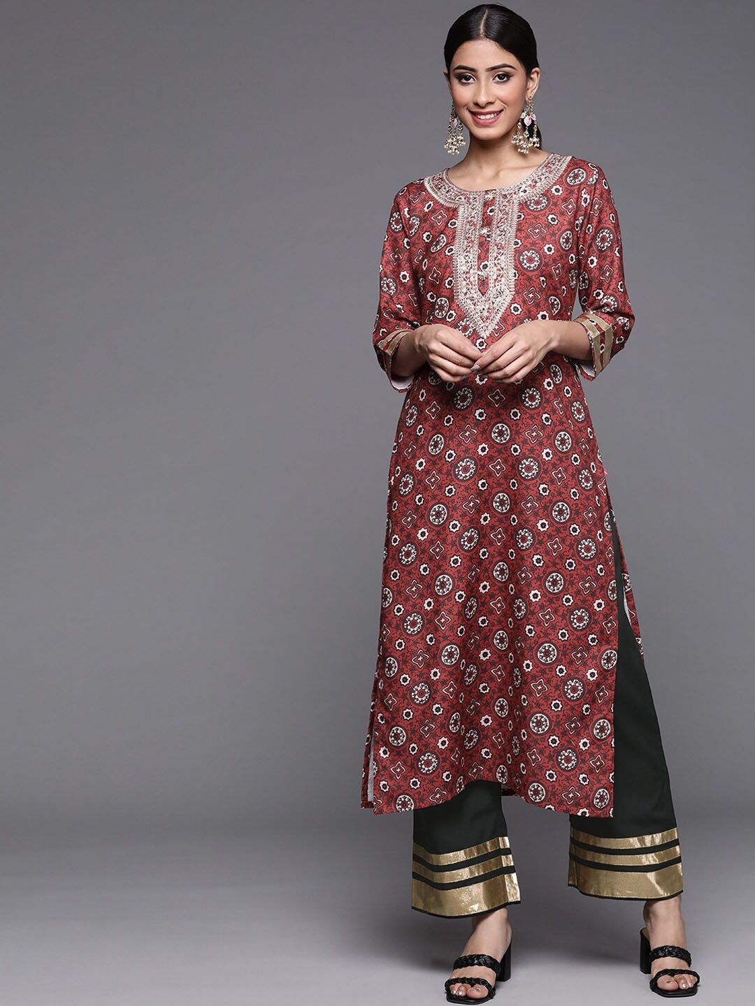Indyancart VA Women'sEthnic Motifs Printed Kurta with Palazzos