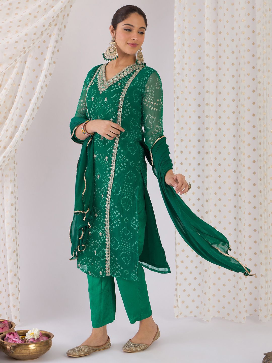 Indyancart IE Women Ethnic Motifs Thread Work Silk Chiffon Kurta with Trousers & With Dupatta