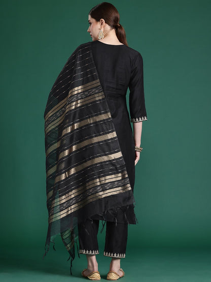Yoke Design Zari Liva Kurta With Trousers & Dupatta