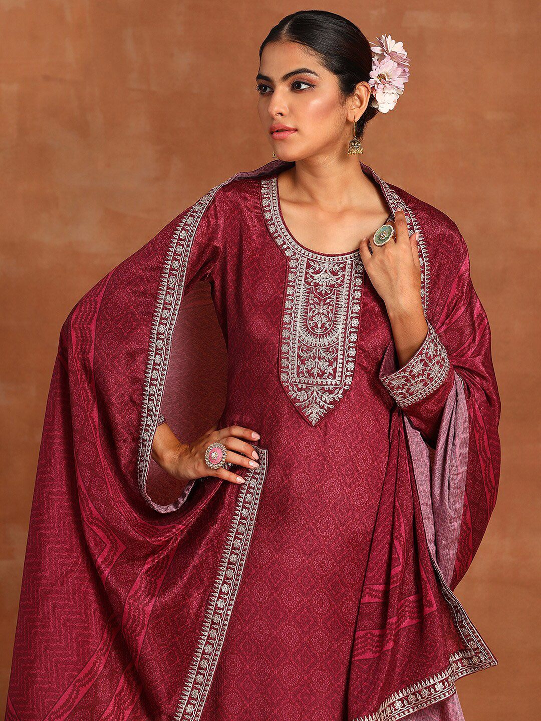 Indyancart IE Ethnic Motifs Printed Sequinned Detail Straight Kurta & Palazzos With Dupatta