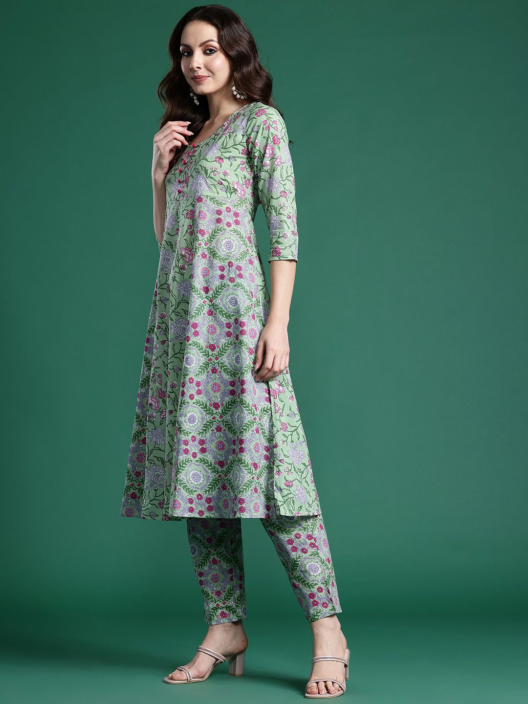 Indyancart IE Floral Printed Regular Pure Cotton Kurta with Trousers & Dupatta