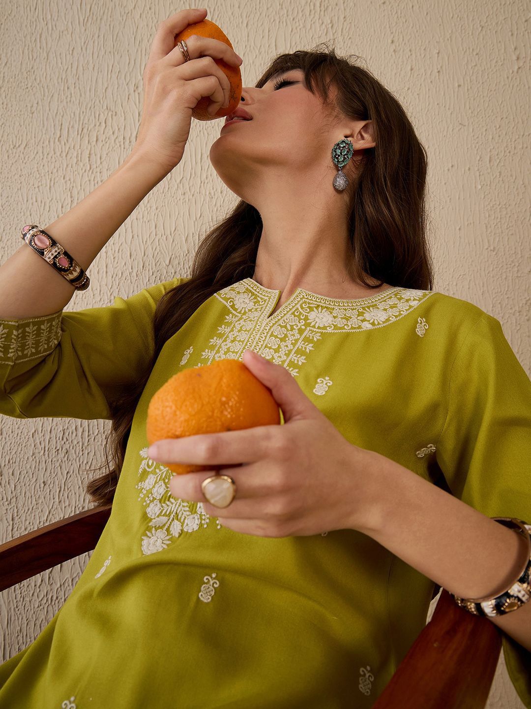 Indyancart IE Women Ethnic Motifs Embroidered Thread Work Kurta