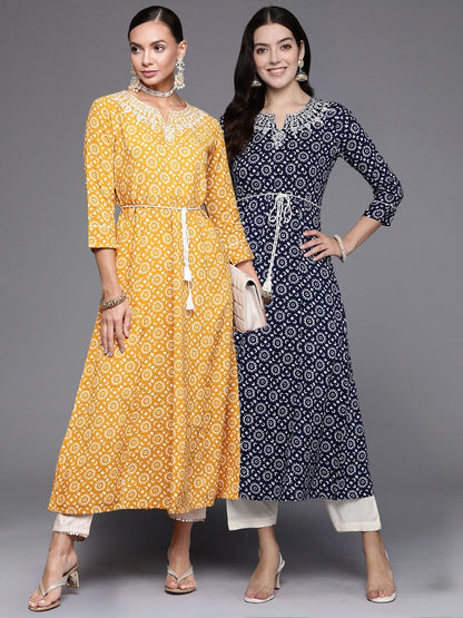 Indyancart IE Pack Of 2 Floral Printed Notch Neck A-Line Kurta