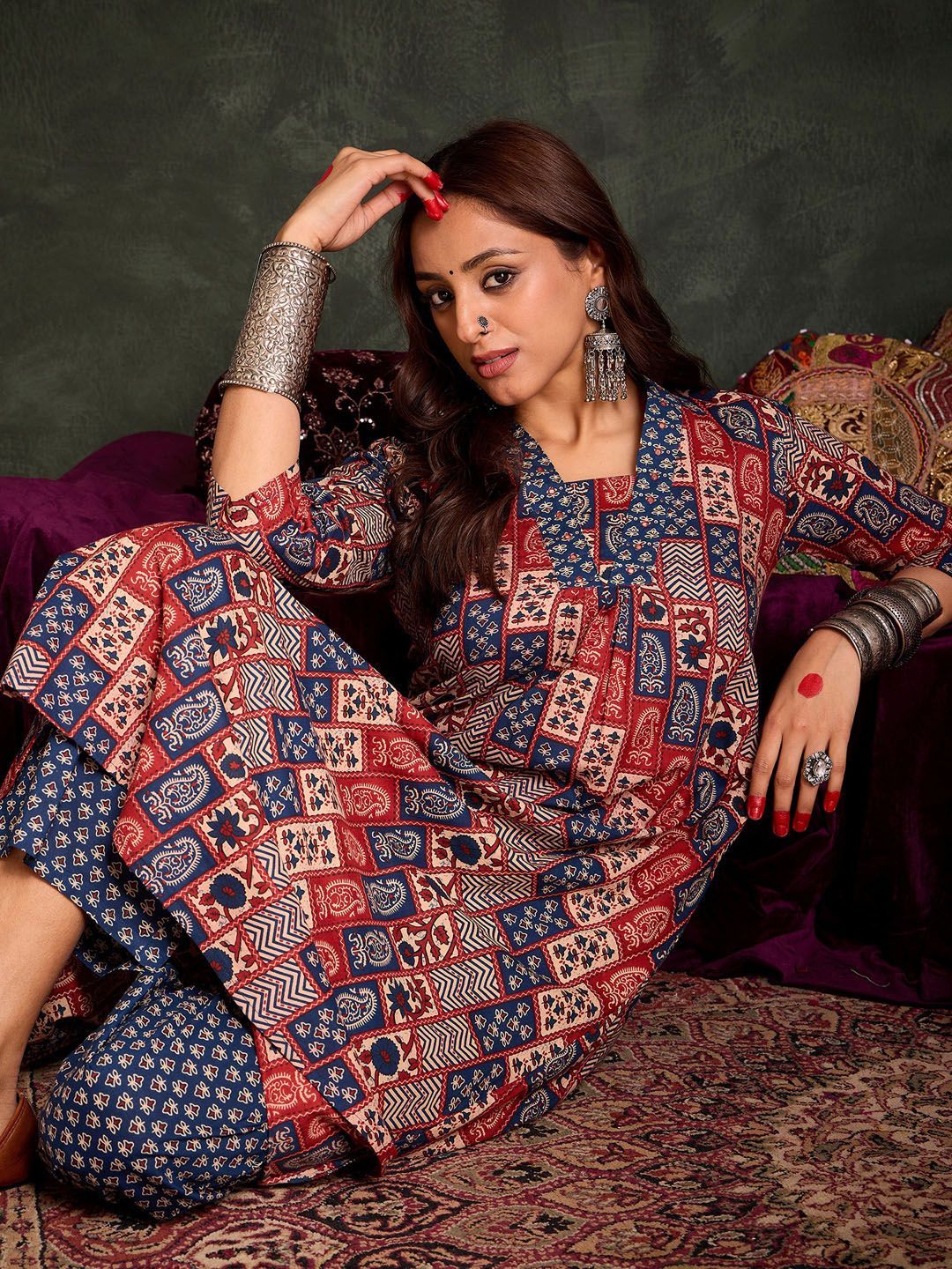Indyancart IE Ethnic Motifs Printed Pure Cotton Kurta With Trousers