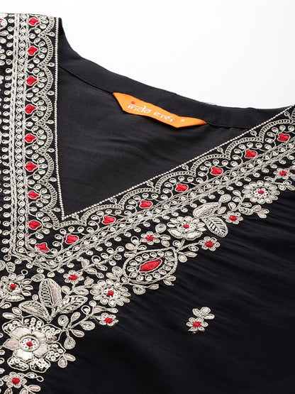 Indyancart IE Ethnic Motifs Embroidered Sequinned Kurta With Trousers & Dupatta