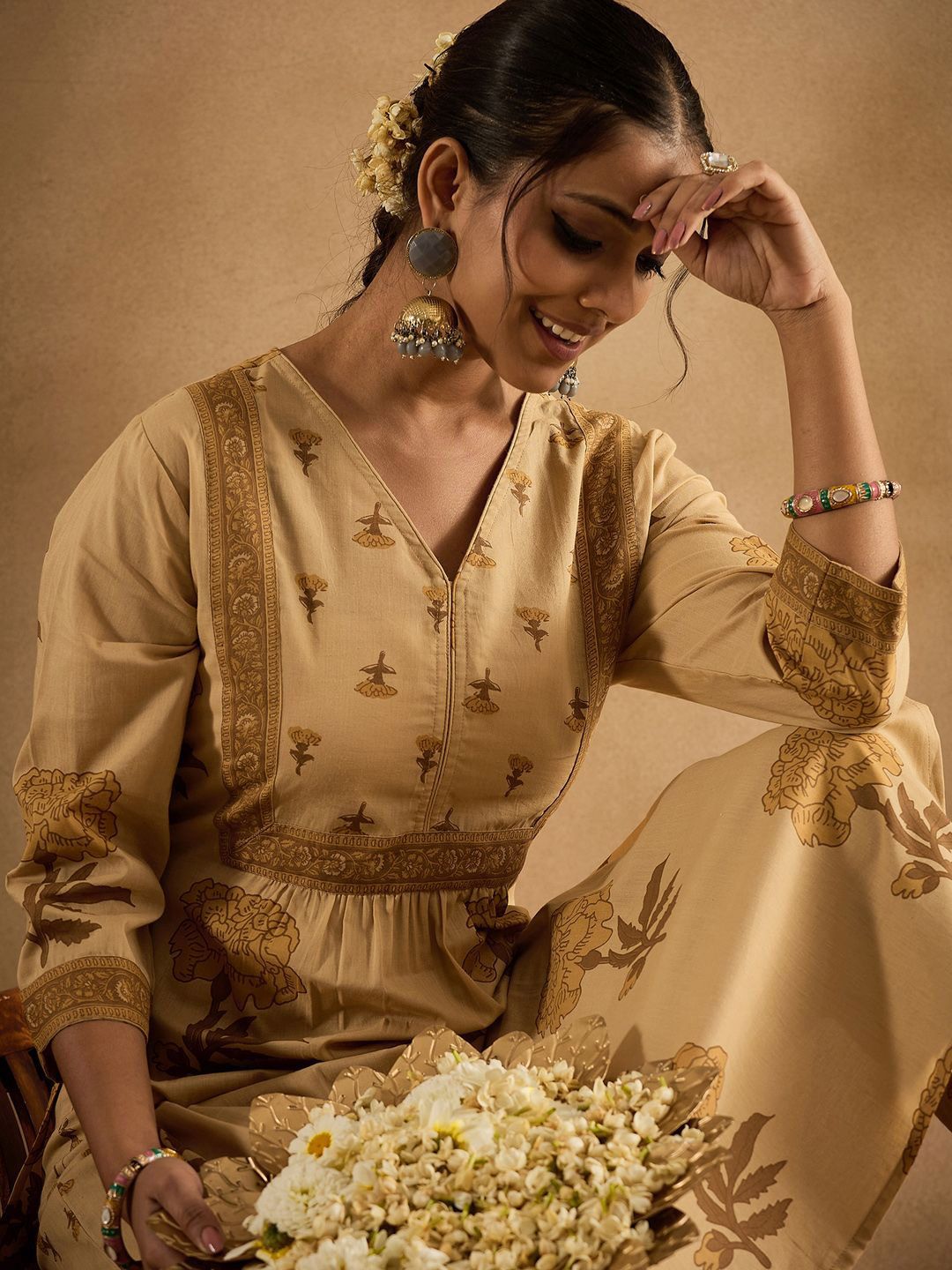 Floral Printed V-Neck Pleated Pure Cotton A-Line Kurta With Trouser