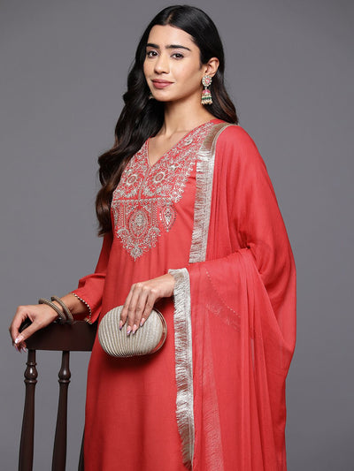 Indyancart VA Women's Floral Embroidered Regular Sequinned Kurta with Trousers & With Dupatta