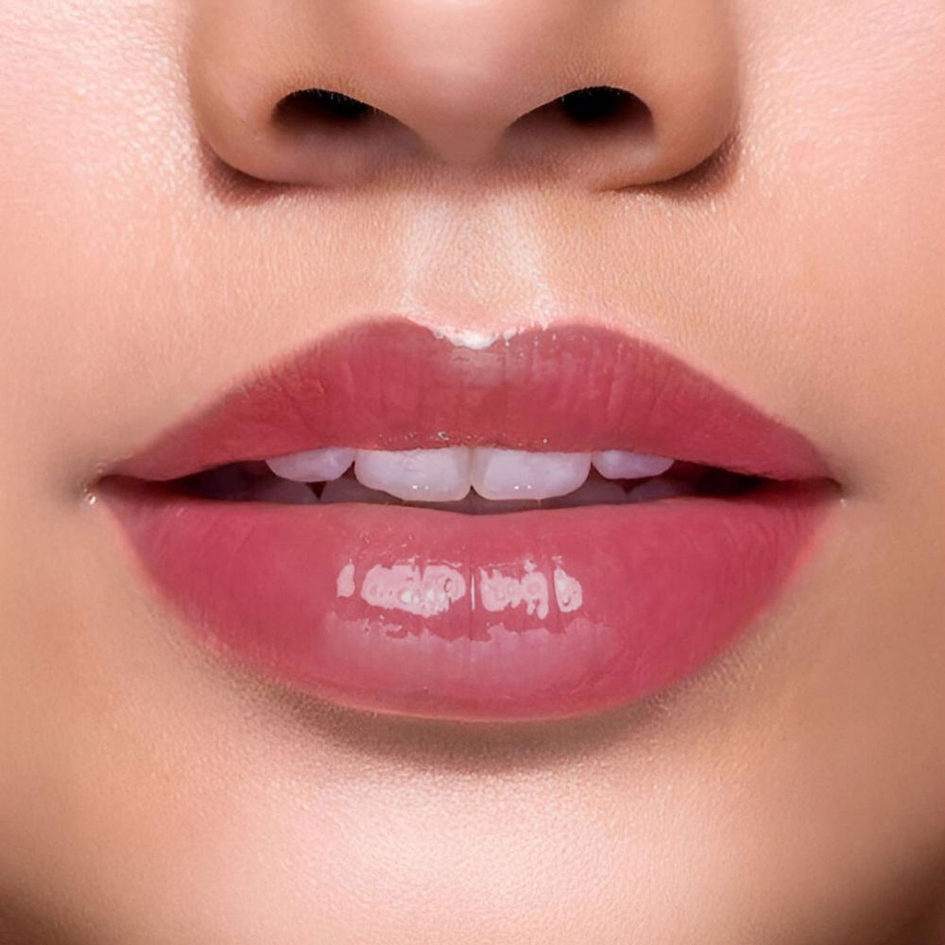 BLUR India It's Giving Honey Lip Oil - Burnt Honey