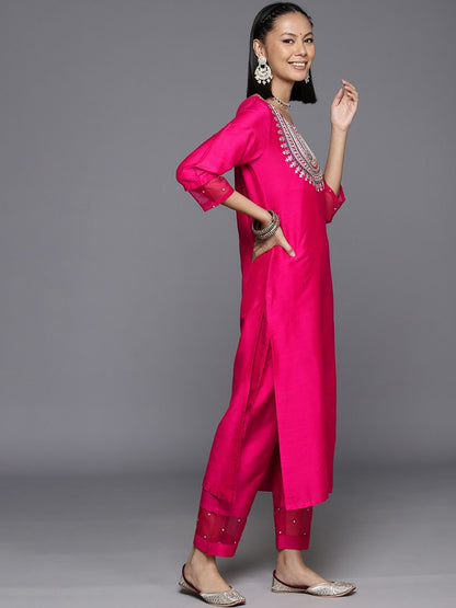 Dhiyona VA Women'sPink Ethnic Yoke Design Regular Thread Work Kurta & Trousers With Dupatta