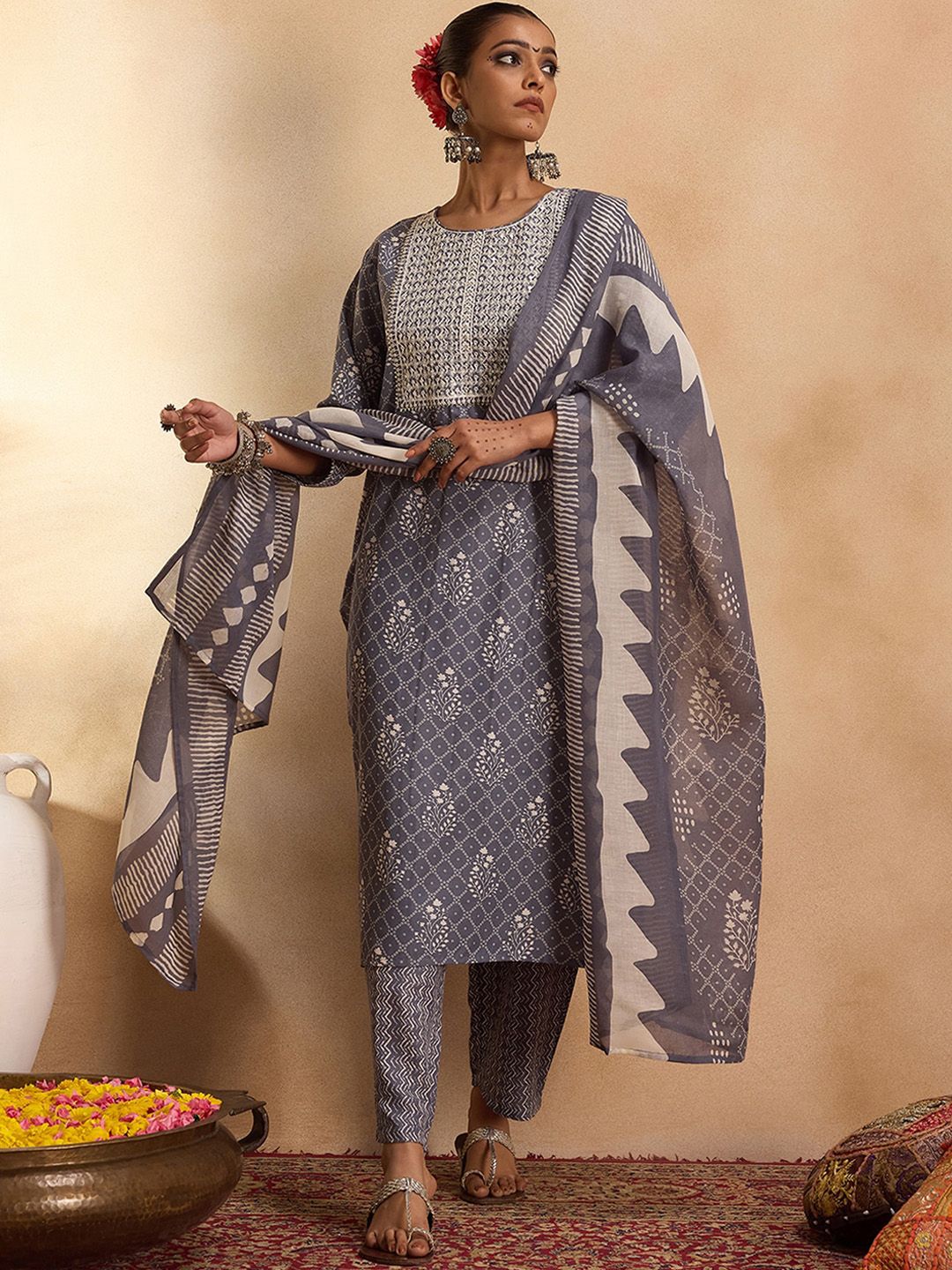 Indyancart IE Floral Printed Pure Cotton Straight Kurta with Trousers & Dupatta
