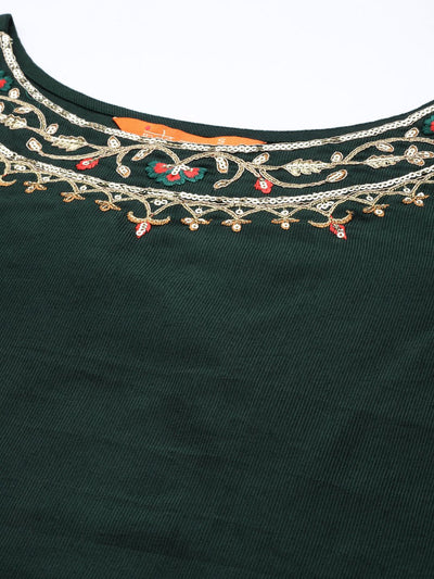 Indyancart IE Women Green Thread Work Liva Kurta with Trousers & Dupatta