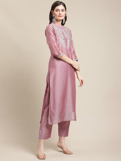 Indyancart VA Women's Mauve Floral & Peach Yoke Design Chanderi Silk Kurta Set