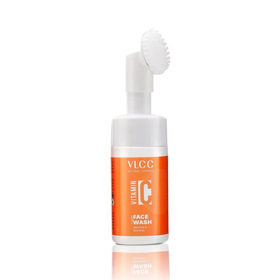 VLCC Vitamin C Foaming Face Wash