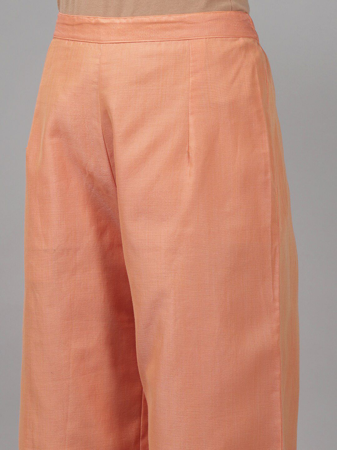 Indyancart IE Women Floral Printed Chanderi Silk Kurta with Trousers & With Dupatta