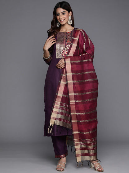 Indyancart IE Women Ethnic Motifs Yoke Design Zari Pure Cotton Kurta with Trousers & Dupatta