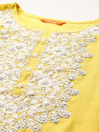 Indyancart IE Ethnic Motifs Embroidered Thread Work Kurta with Trousers