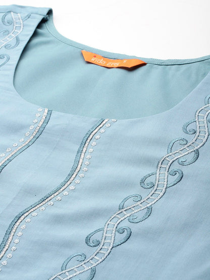 Indyancart IE Floral Embroidered Thread Work Kurta with Trousers & Dupatta